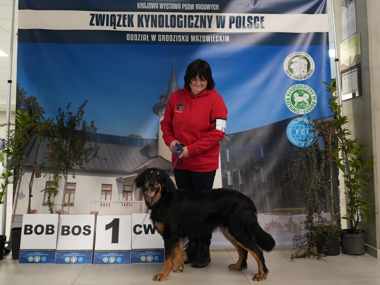 Hovawart KORINA KORALKA Tu Pilnuje
